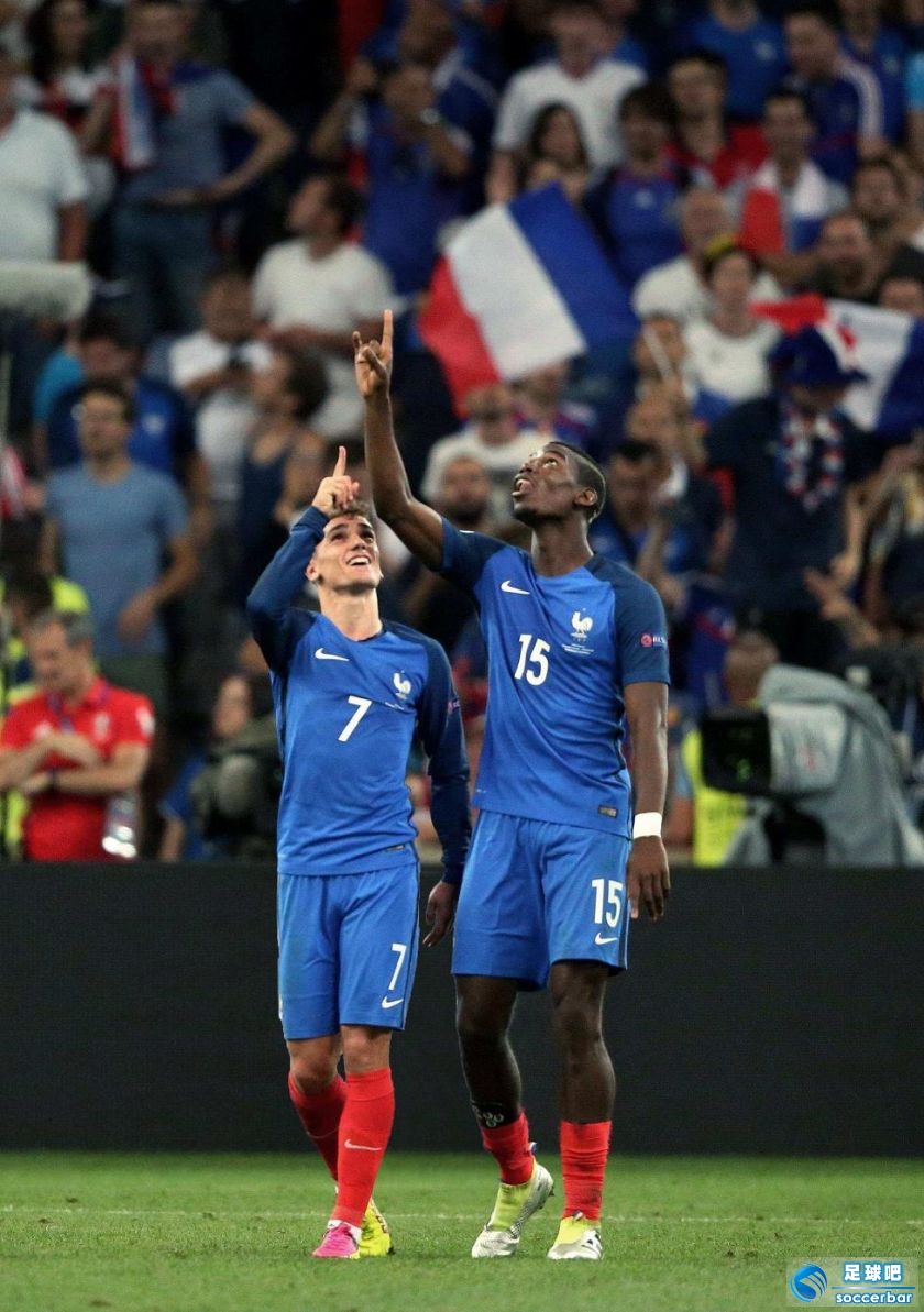开云体育中国-法国队完胜印尼队，黄鸭组合点燃赛场